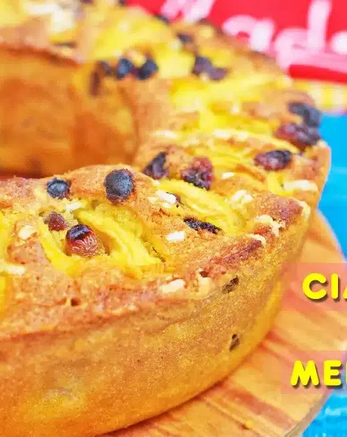 Ciambellone mele e uvetta senza burro, soffice per colazione