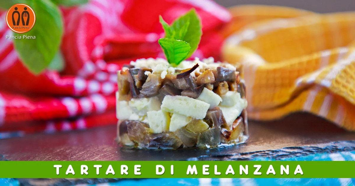 Questa tartare di melanzana e mozzarella è ideale per chi cerca un antipasto leggero ma ricco di gusto.